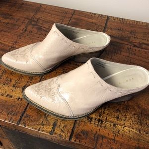 Very Volatile Mules.